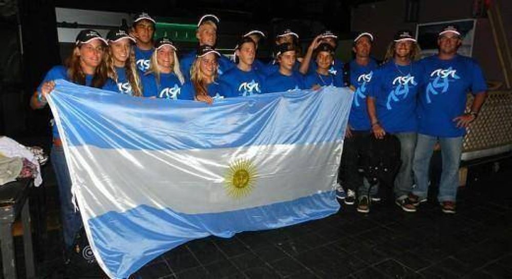 El equipo argentino listo para el Mundial Junior SURF.