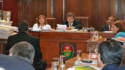 Gualeguaych�: contador municipal carg� contra el principal acusado del desfalco