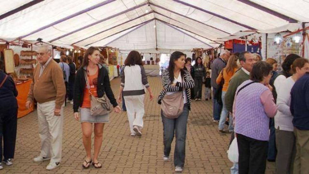 M�s de 200 emprendedores entrerrianos mostrar�n desde hoy su producci�n en la Feria de Semana Santa
