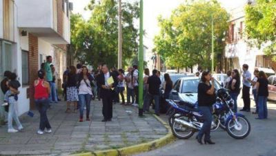Judiciales bonaerenses rechazaron oferta salarial del Gobierno y realizaron movilizaciones en la ciudad