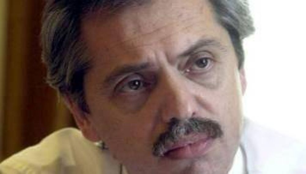 Alberto Fern�ndez: Cristina debe pedir "explicaciones p�blicas y coherentes" a Boudou