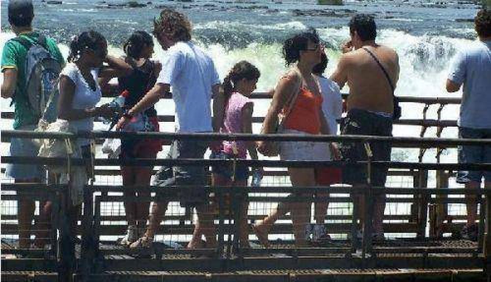 Cataratas multitudinarias en Semana Santa