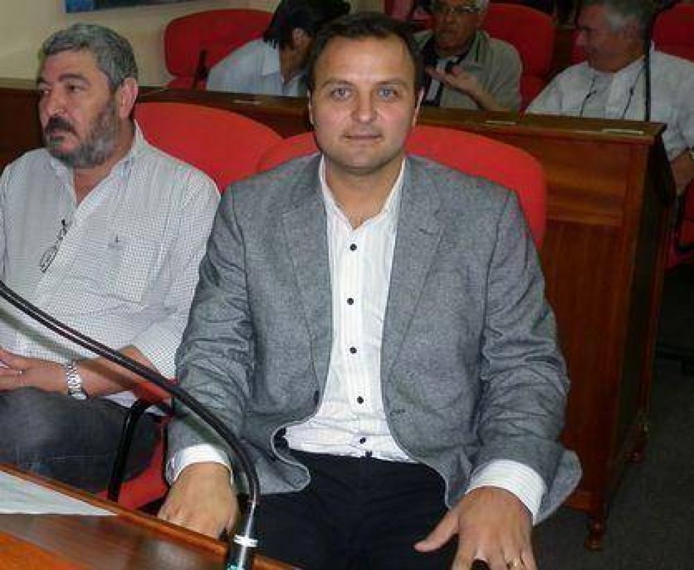 Daniel Ivoskus: �Hay 299 mil pesos de super�vit al final del ciclo 2011�