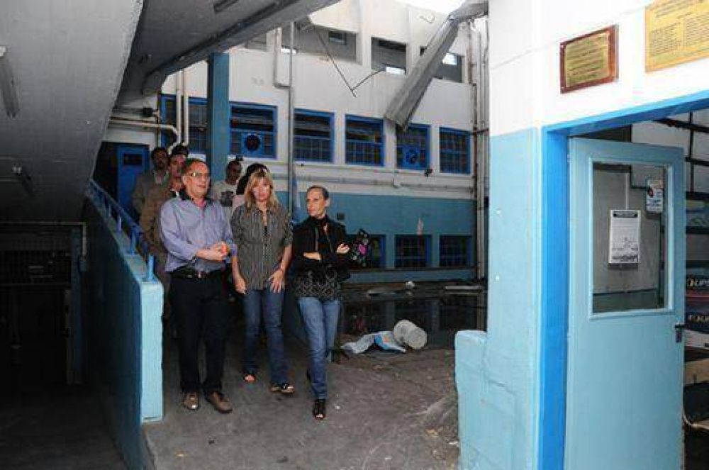 Las acciones del municipio y de funcionarios bonaerenses para normalizar el distrito