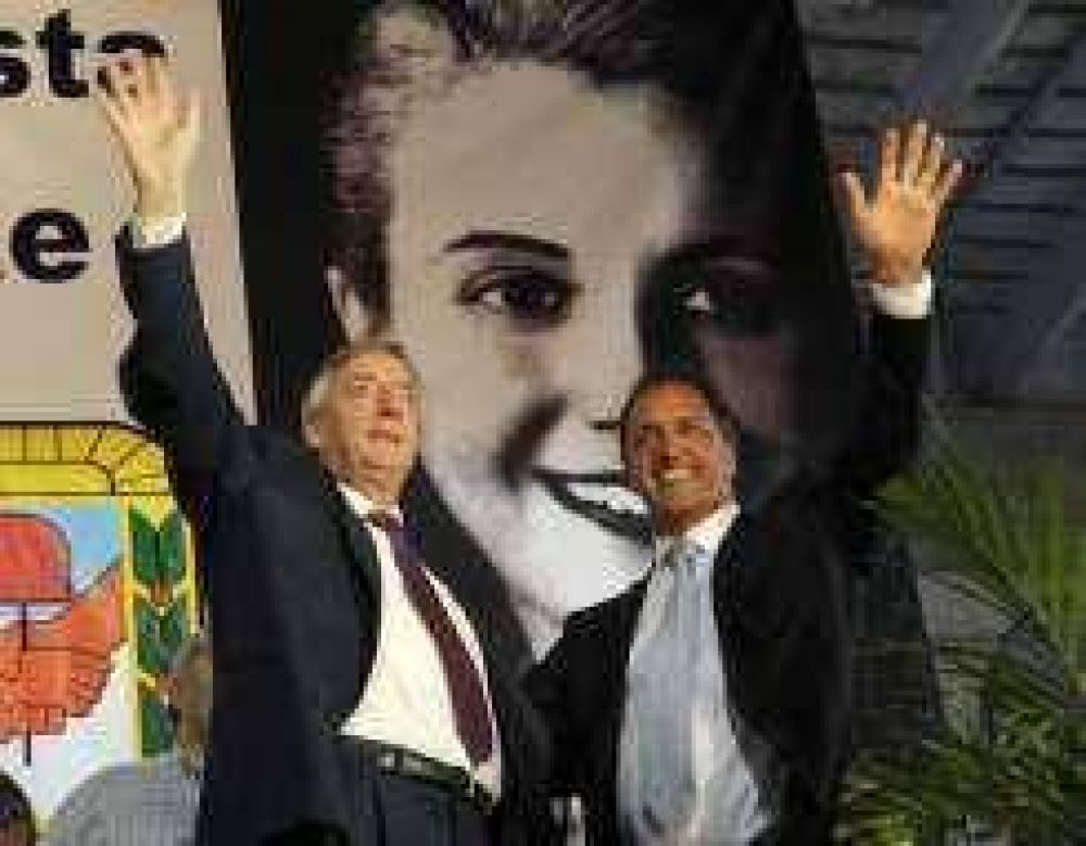 El kirchnerismo intenta frenar un �xodo pol�tico