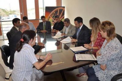 En octubre inaugurar�n obras de ampliaci�n en escuelas de 5 departamentos