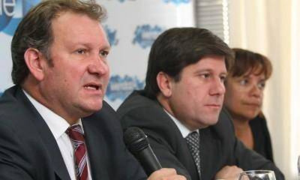 Licitar�n un sistema de "telemedici�n" para controlar la producci�n petrolera