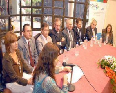 Suman los aportes de entidades locales