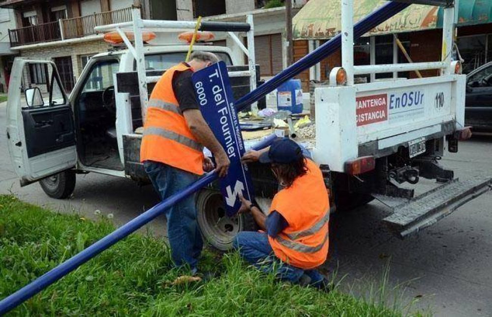 Instalan nueva se�alizaci�n vertical