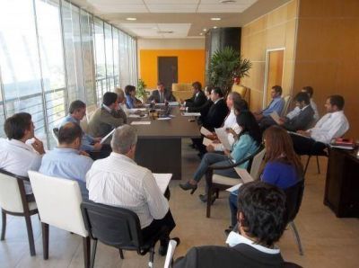 El ministro Padula se reuni� con su Gabinete