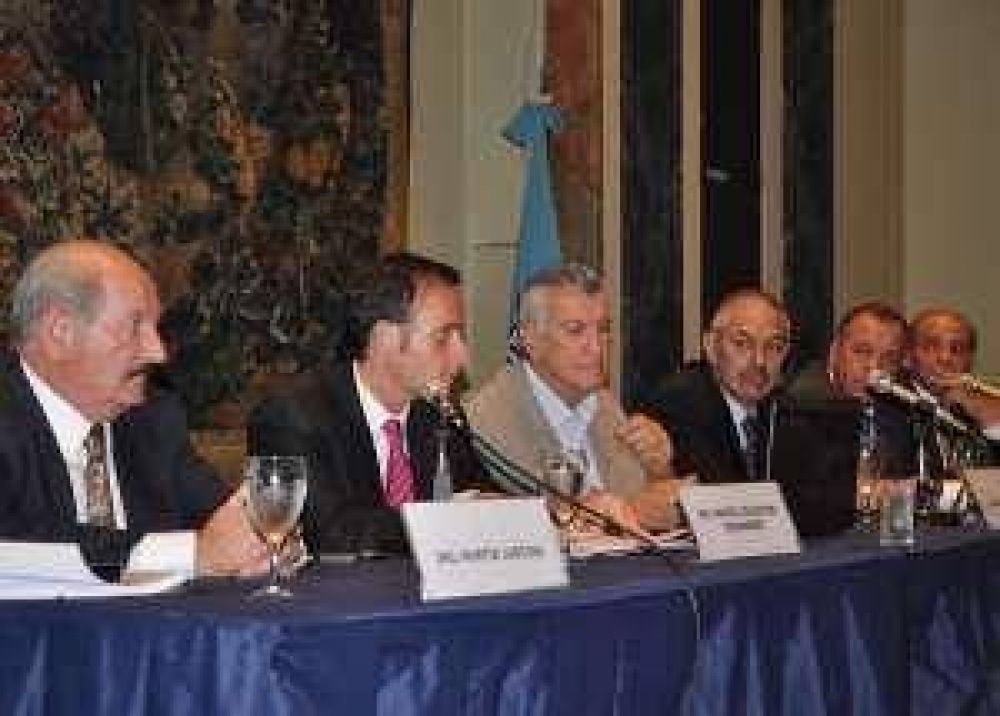 En mayo lanzan las obras de las casas para gremios