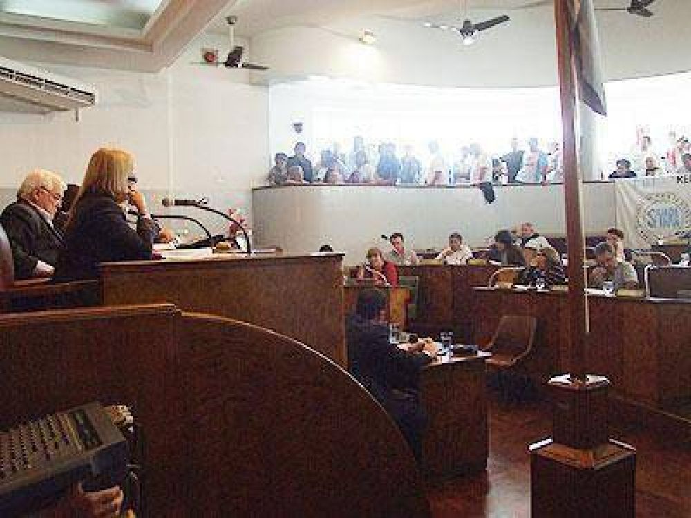 LOMAS: El Concejo declar� al distrito en emergencia por las consecuencias del temporal