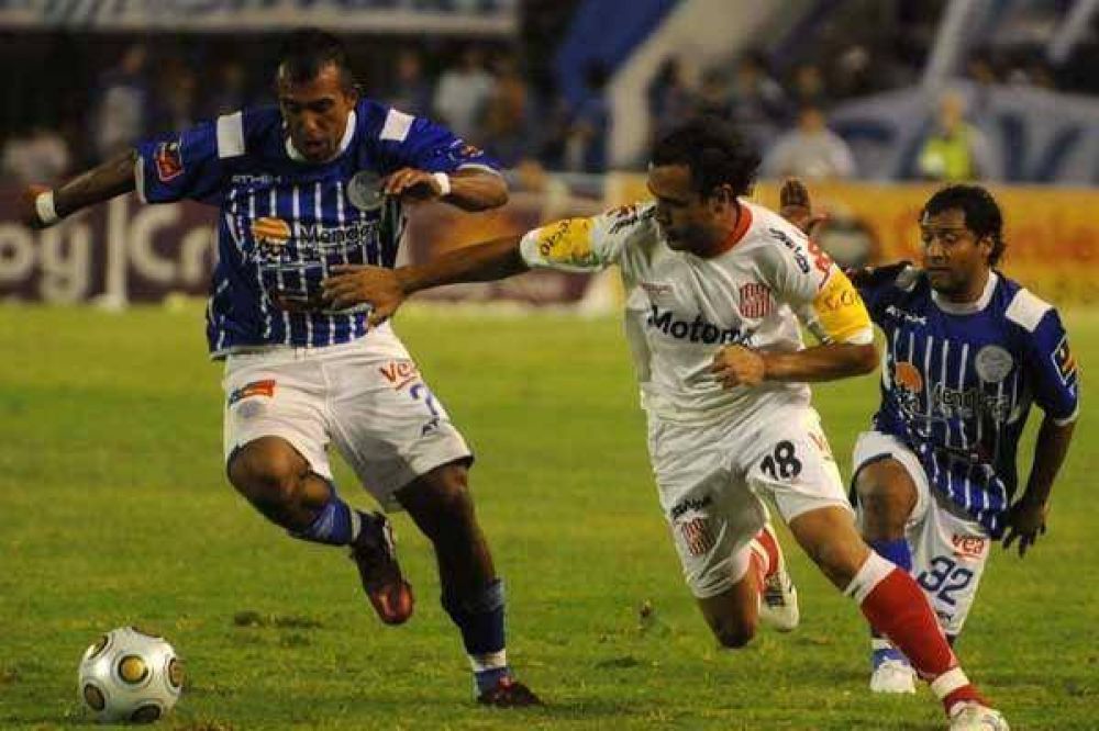 Godoy Cruz sorprendi� a San Lorenzo.