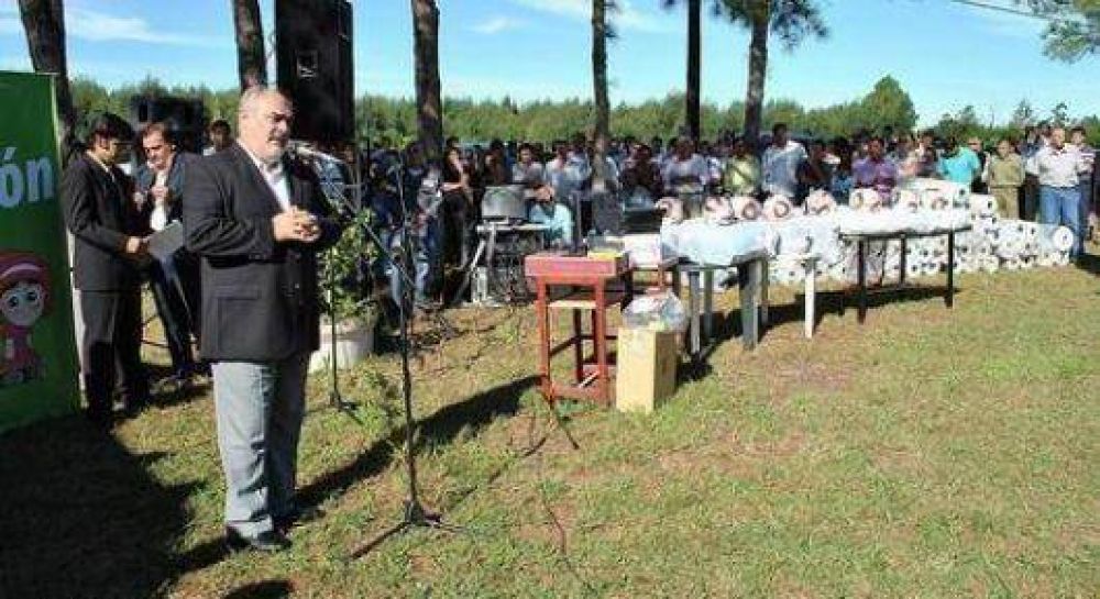 Colombi, decidido a mantener la avanzada de la municipalizaci�n