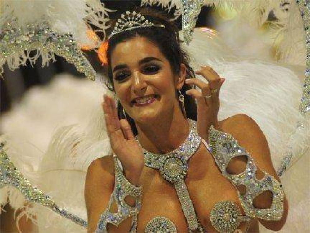 Mar� Mar� participar� del pr�ximo carnaval de Gualeguaych� con materiales reciclados