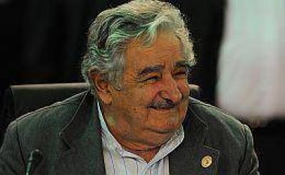 Sorpresiva viaje de Mujica a Ch�vez antes de antes de la Cumbre en Cartagena