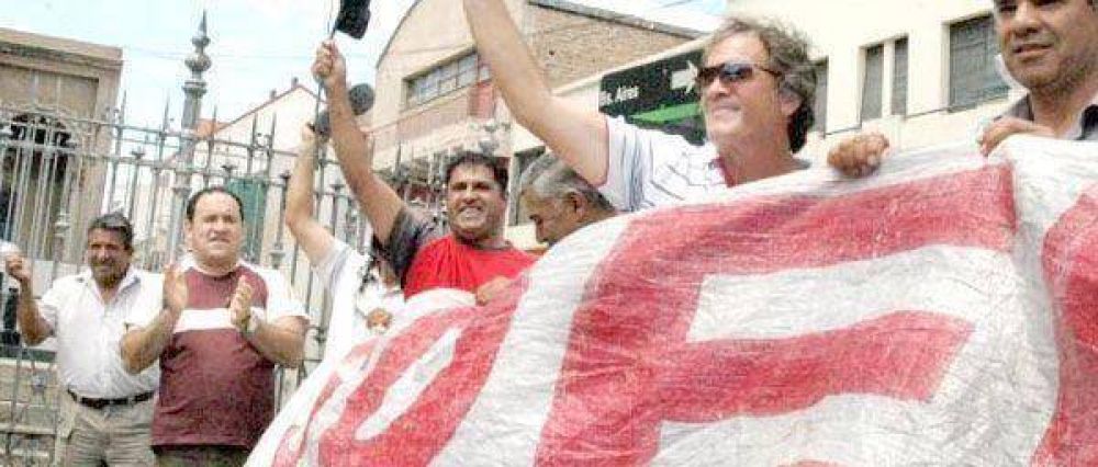 Renunci� Carlos Del Giorno al SOEM