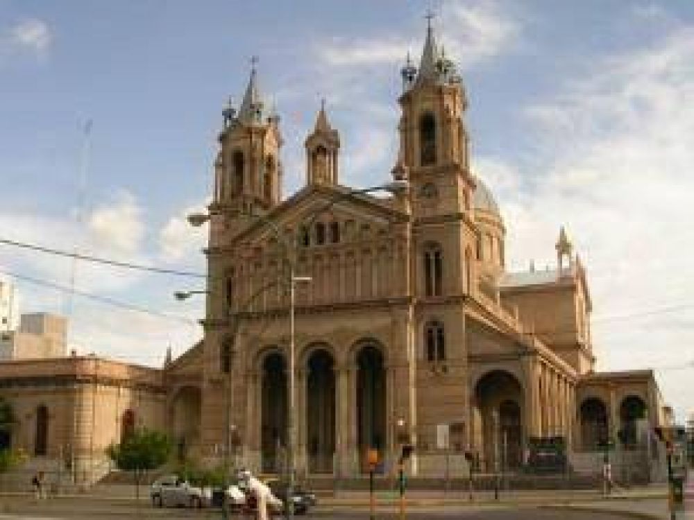 La Iglesia Catedral ser� restaurada con ayuda del gobierno