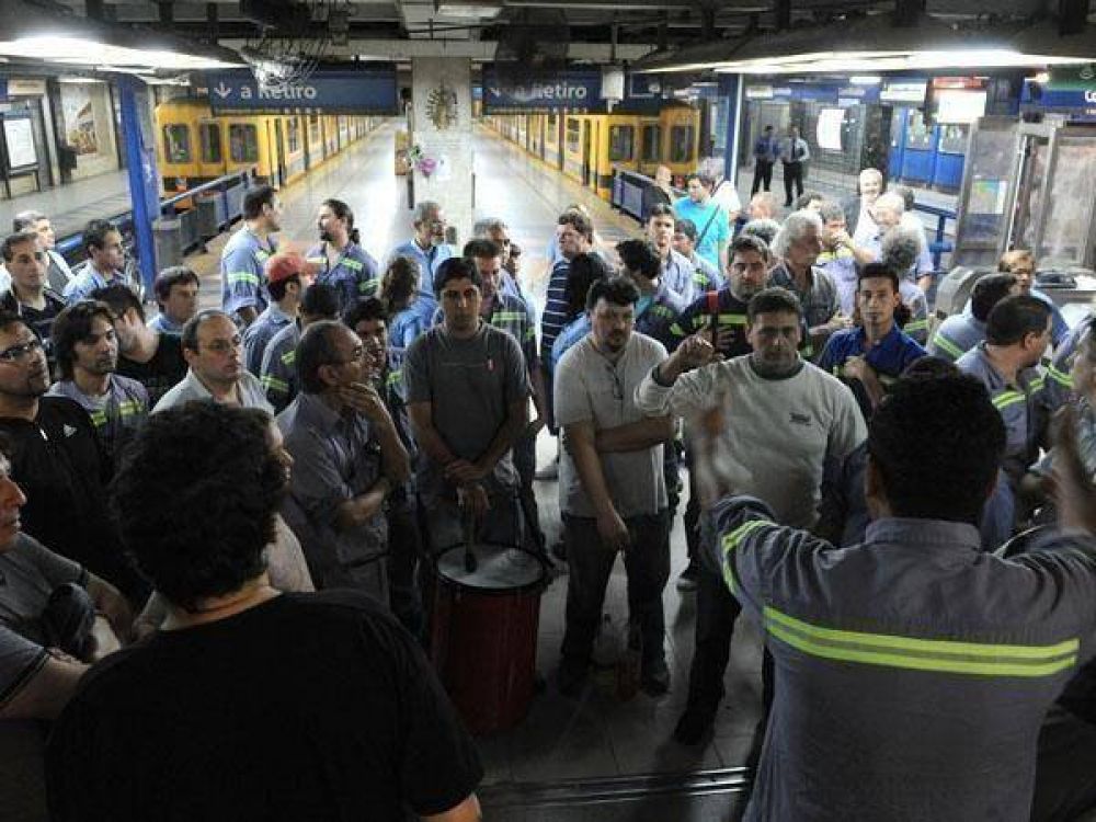 Subtes: el martes habr� m�s medidas de fuerza