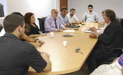Por una mejor pol�tica de seguridad ciudadana, funcionarios comunales se reunieron con concejales