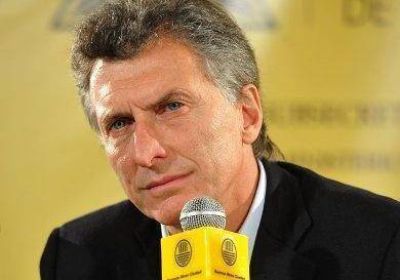 Proponen declarar a Macri 'visitante' ilustre de la Ciudad