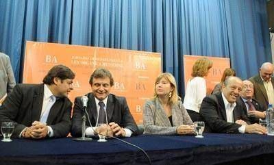 Avanza el debate por la nueva ley org�nica de municipios en la Provincia