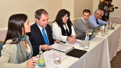 Provincia y municipios buscan compartir sus datos tributarios