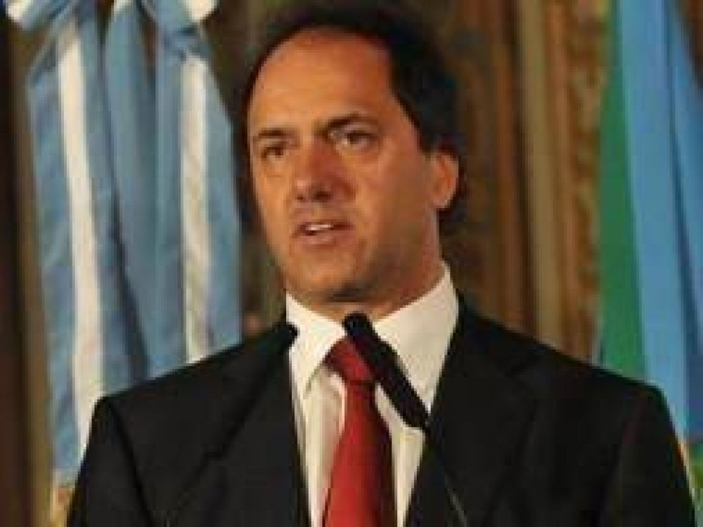 Scioli presenta Programa Operadores de Calle para proteger los derechos del ni�o