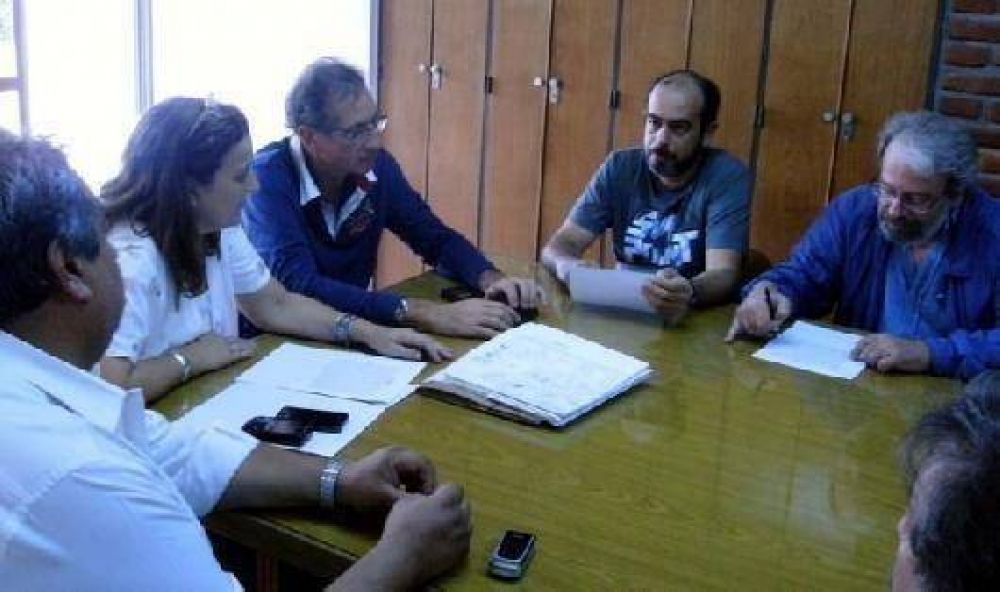 Finalmente el Sindicato de municipales lleg� a un acuerdo salarial con el Ejecutivo