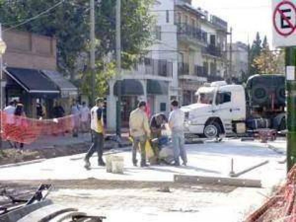 Avanzan las obras para remodelar el centro comercial de Temperley