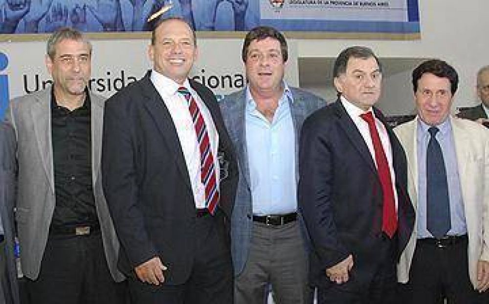 D�az P�rez particip� con Mariotto del foro �La legislatura en la calle�