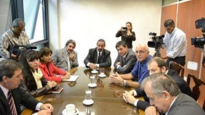 Legisladores analizaron la evoluci�n de la industria tur�stica en la provincia 