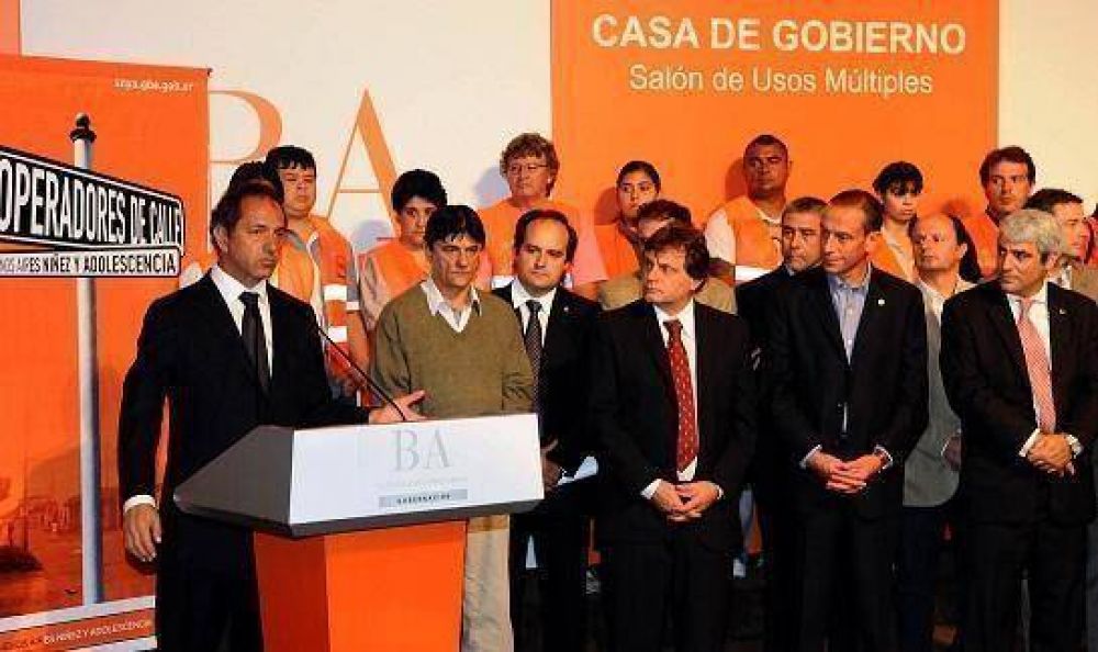 Scioli present� programa para incluir a chicos en situaciones vulnerables