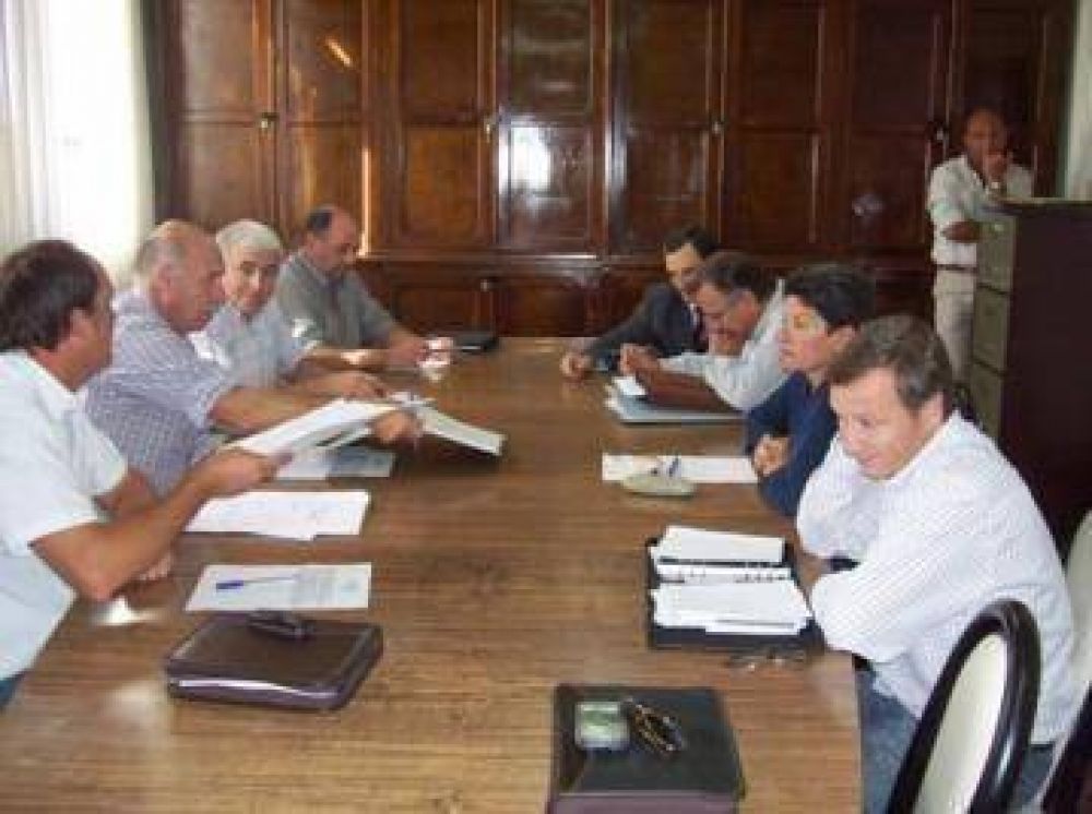 Analizan la creaci�n de un fondo de emprendimientos productivos