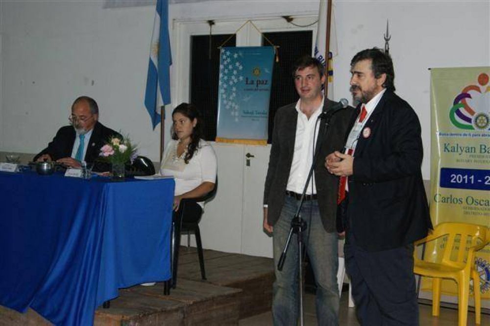 LUJ�N - EL INTENDENTE MUNICIPAL ESTUVO PRESENTE EN EL ENCUENTRO DISTRITAL DEL ROTARY CLUB INTERNACIONAL QUE SE REALIZ� EN NUESTRA CIUDAD