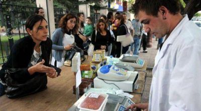 Una feria de l�cteos, carnes y verduras por los barrios de Godoy Cruz