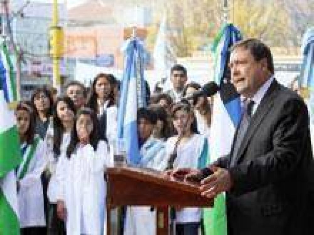 Weretilneck y la educaci�n: Estamos poniendo la mirada en la Provincia que queremos para los pr�ximos a�os