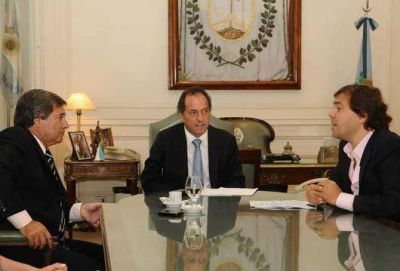 Scioli anunci� un fondo de 100 millones