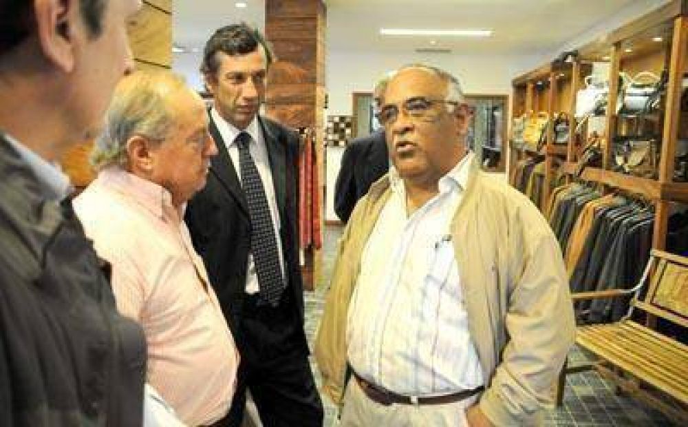 Venezuela ofreci� al pa�s su experiencia en materia petrolera