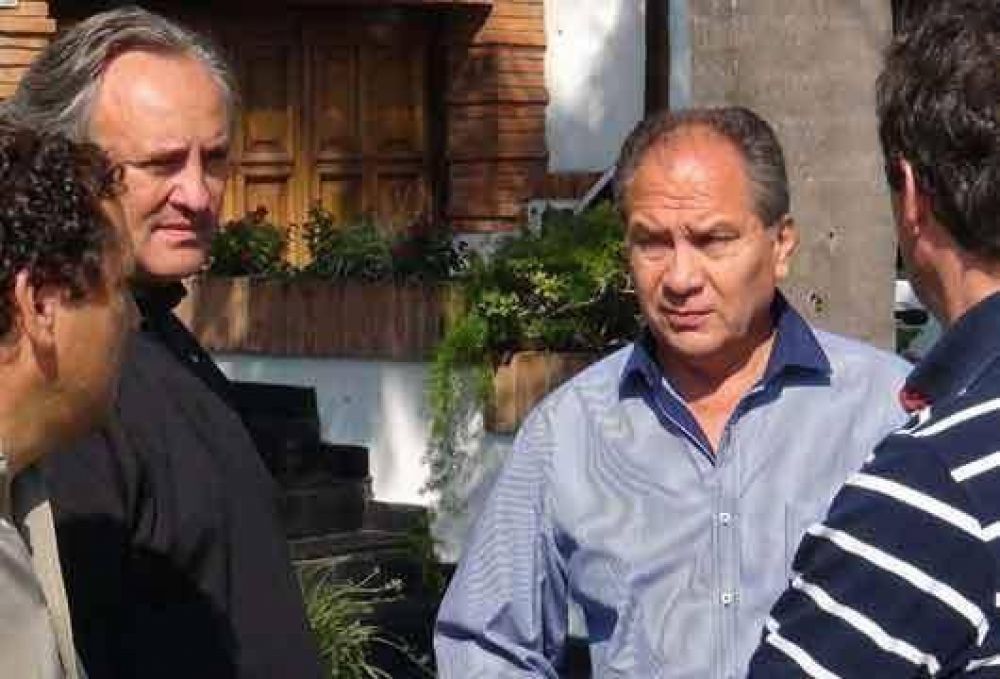 San Miguel se solidariz� con Ituzaing�