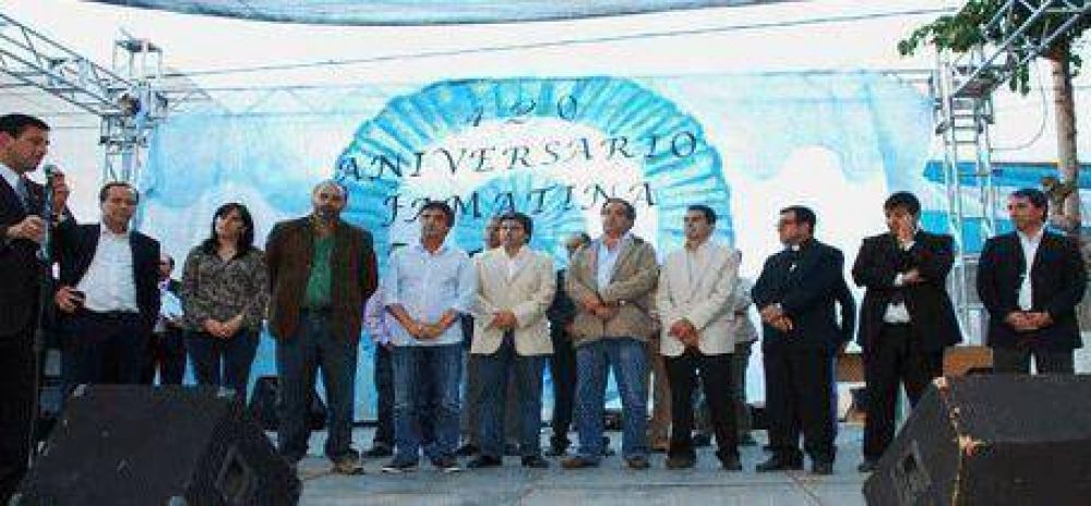 En Famatina, se reuni� un grupo de Senadores y diputados radicales