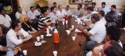 Gremios del cord�n instan a acordar una estrategia salarial conjunta 