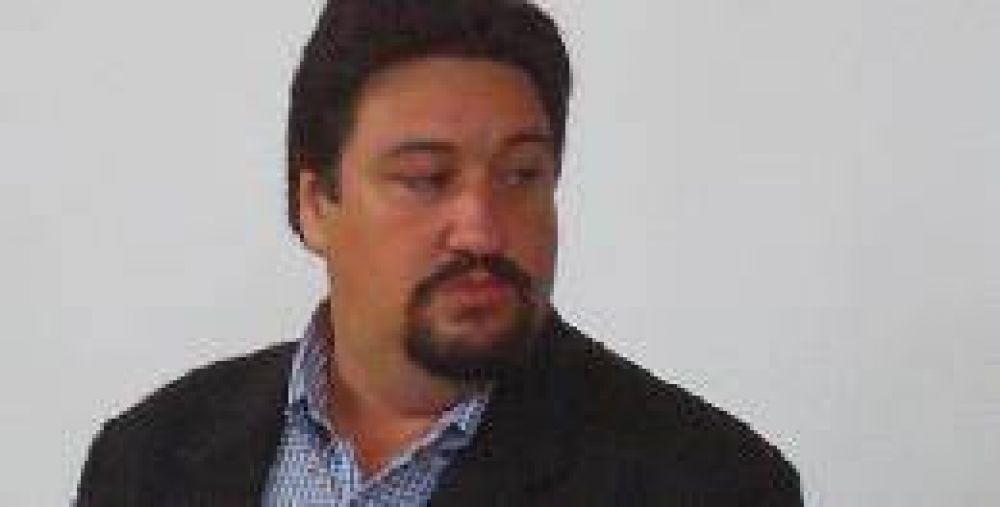 Closs sostiene al edil que agredi� al periodista en Candelaria y no le preocupa que la violencia crezca en Misiones 