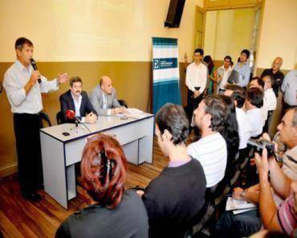 La comunicaci�n popular tendr� un centro piloto estatal en Entre R�os