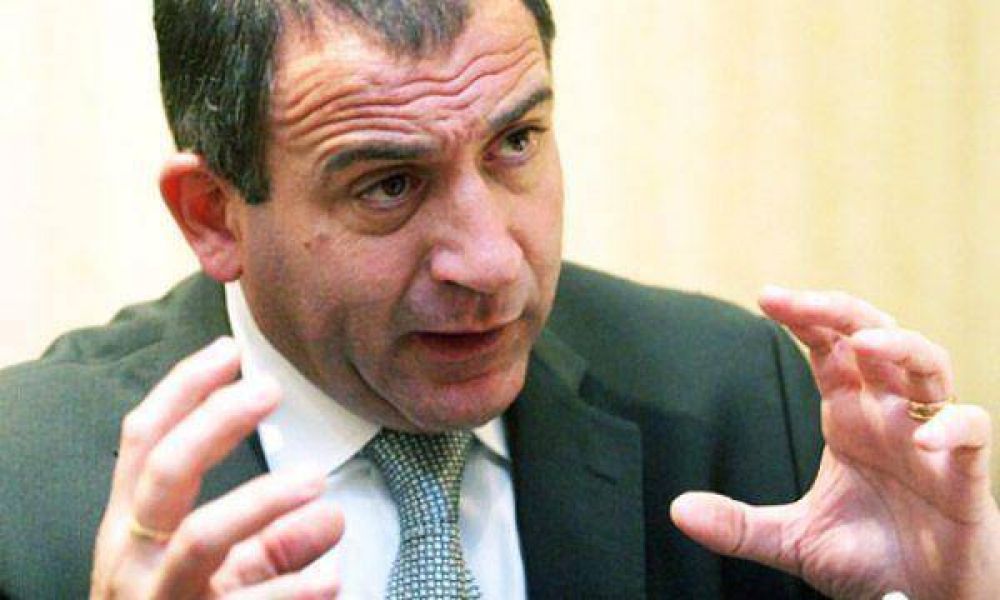 Luis Juez dijo que no se va a juntar con nadie s�lo para enfrentar al Gobierno