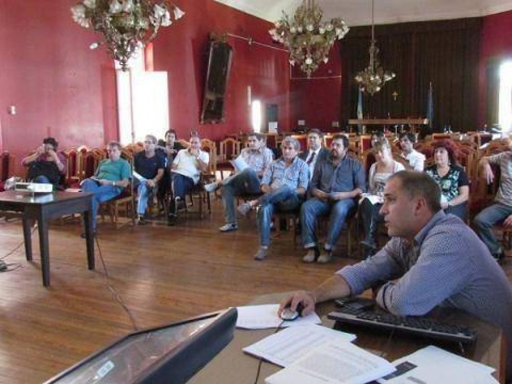 Explicaron a los concejales c�mo funciona el voto electr�nico