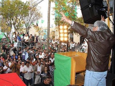 Moyano adelant� un d�a su acto para no "chocar" con el de Cristina Kirchner 