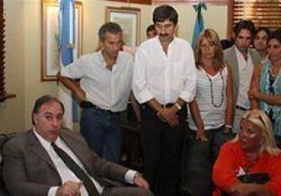  Carri� y Stolbizer buscan aliados 