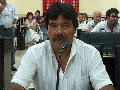  LAN�S | ELECCIONES 2009    L�pez ratific� su respaldo al oficialismo y critic� al PJ disidente