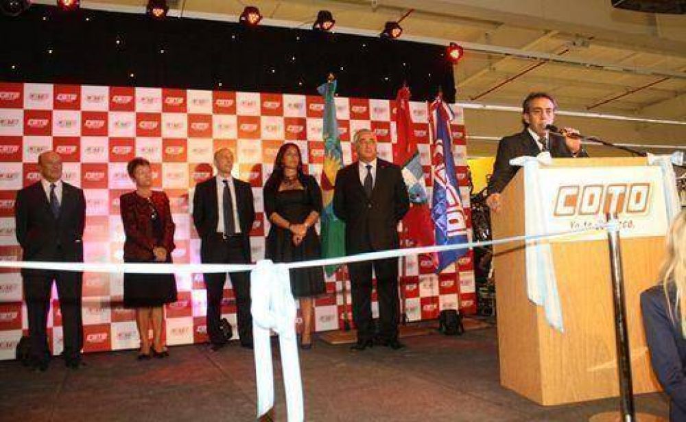 Sandro Guzm�n: �La justicia social se hace a trav�s del trabajo�